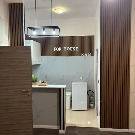 For House Lägenhet