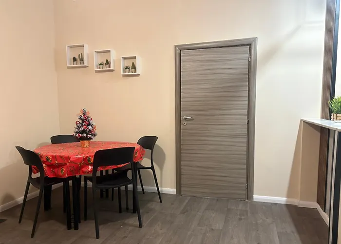 For House 아파트 *